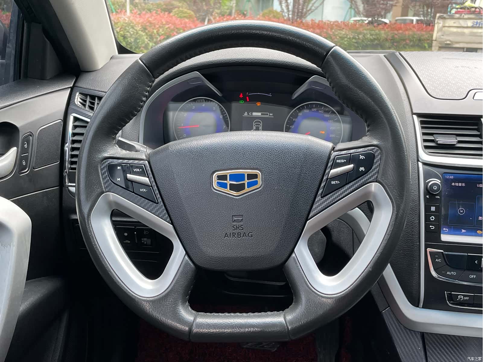 Geely Emgrand, 2016 12