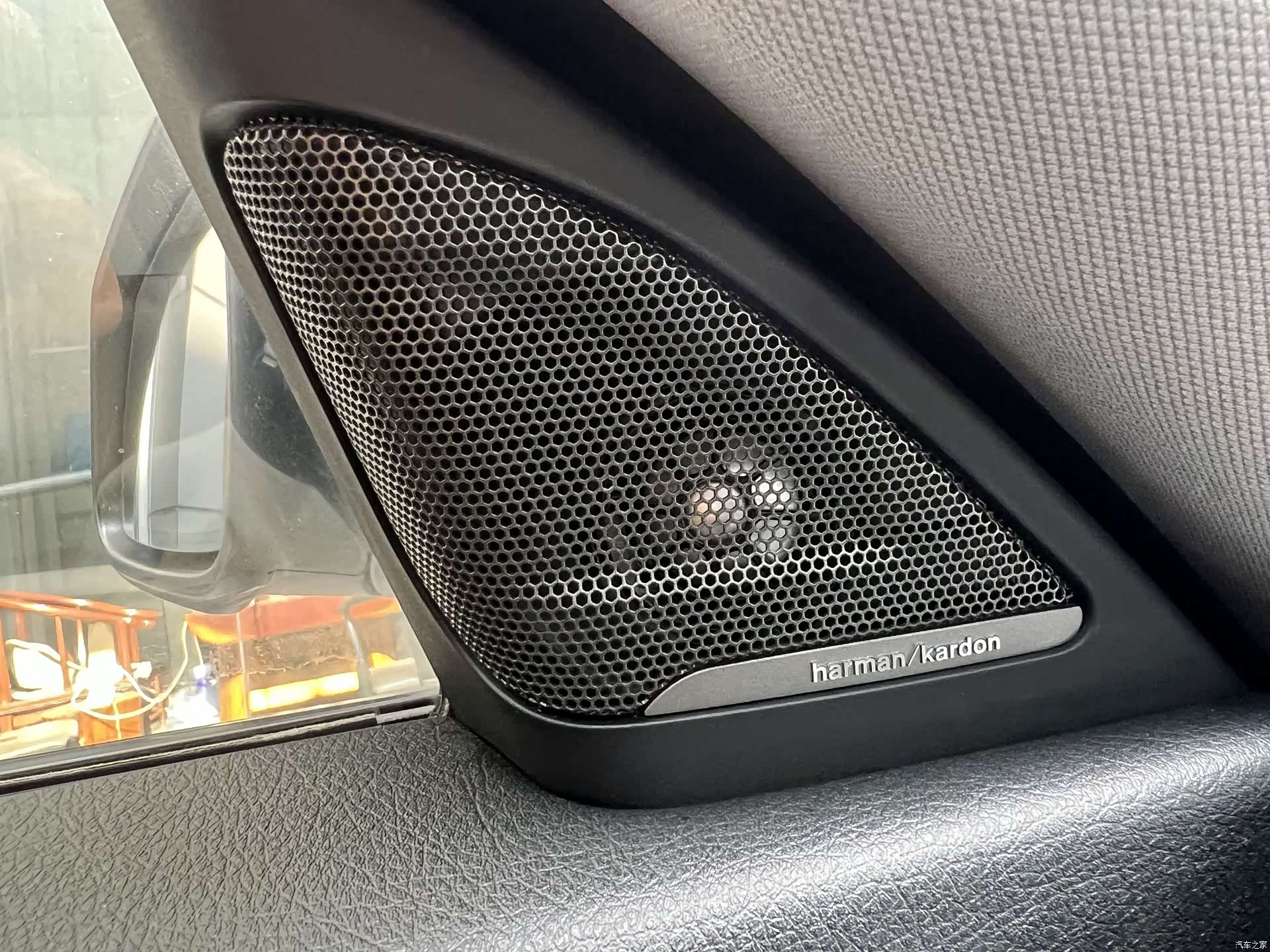 BMW 3 Series, 2018 11