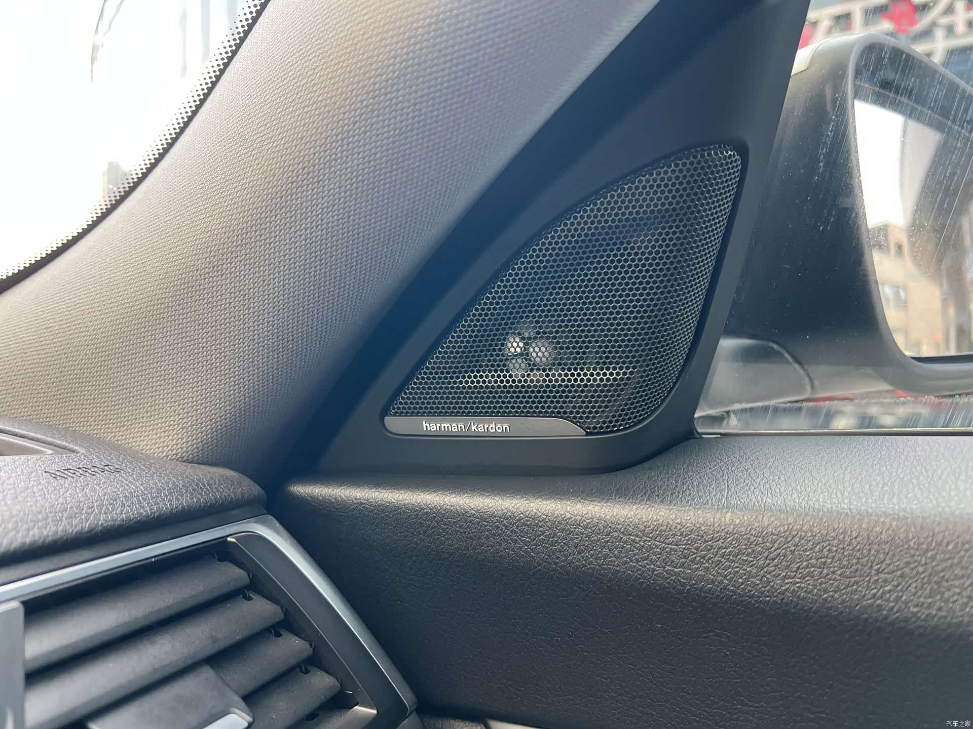 BMW 3 Series, 2018 10