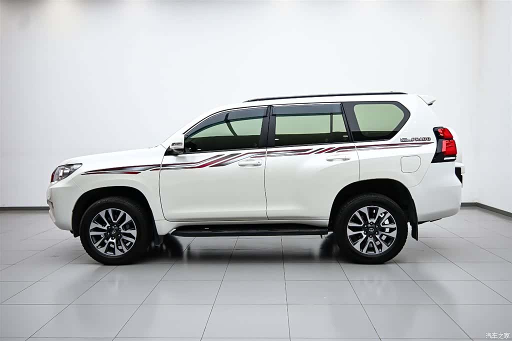 Toyota Prado, 2024 все фото