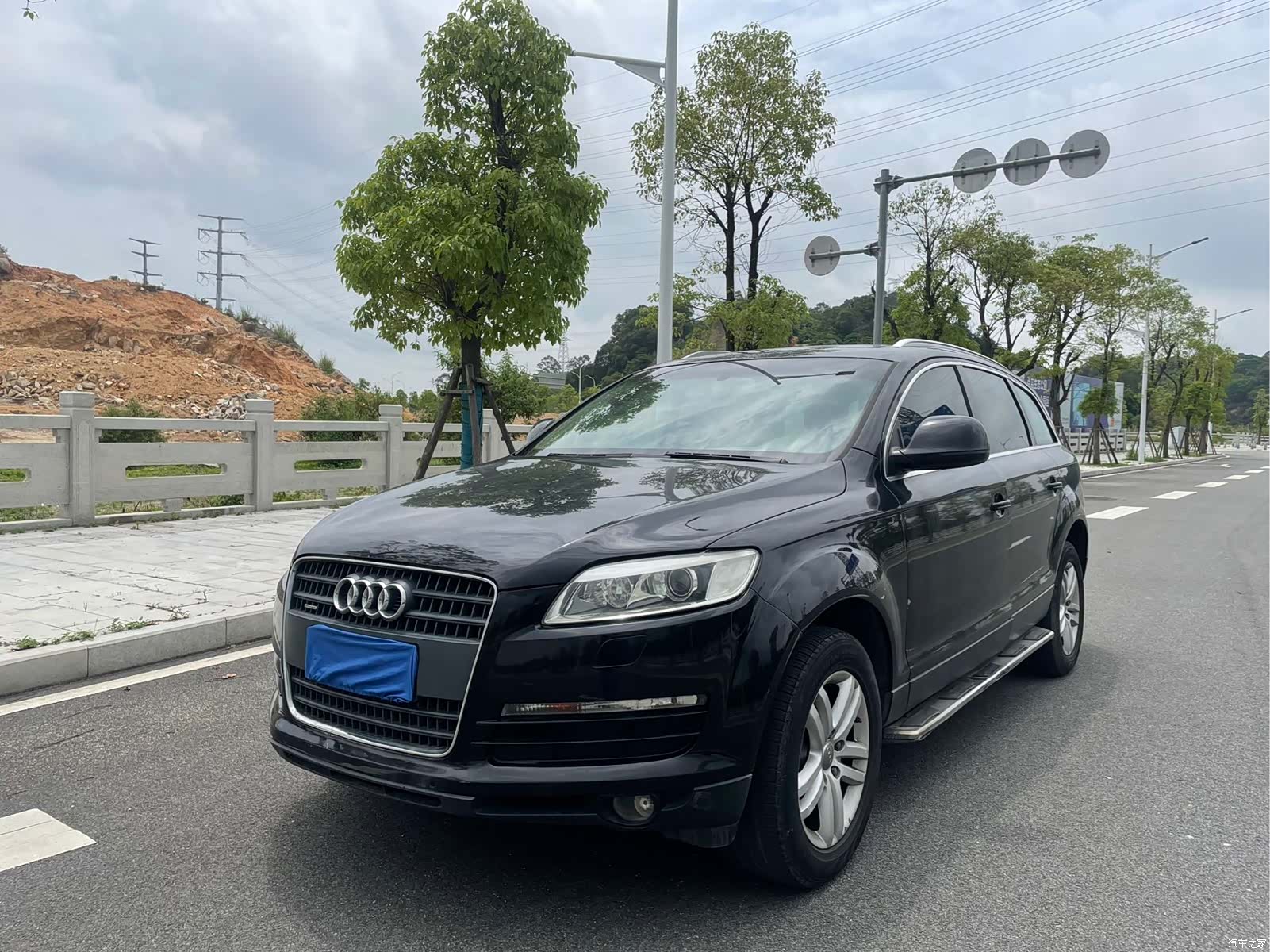 Audi Q7, 2008 1