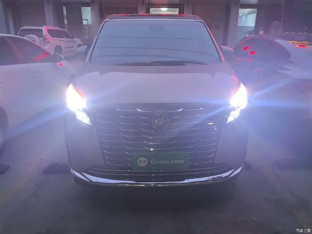 Buick GL8, 2023 19