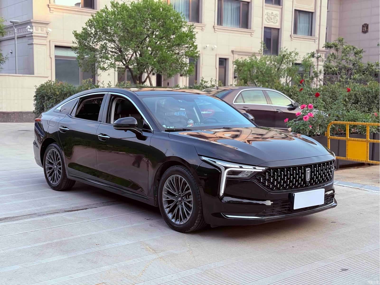 Bestune B70, 2023 3