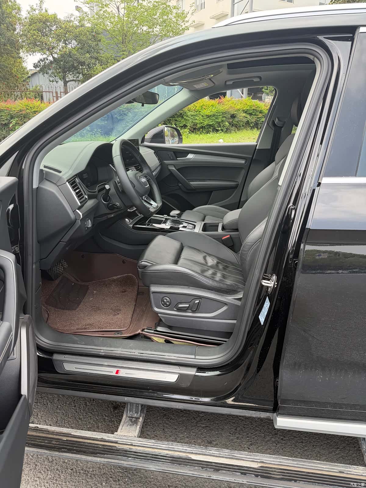 Audi Q5L, 2023 11