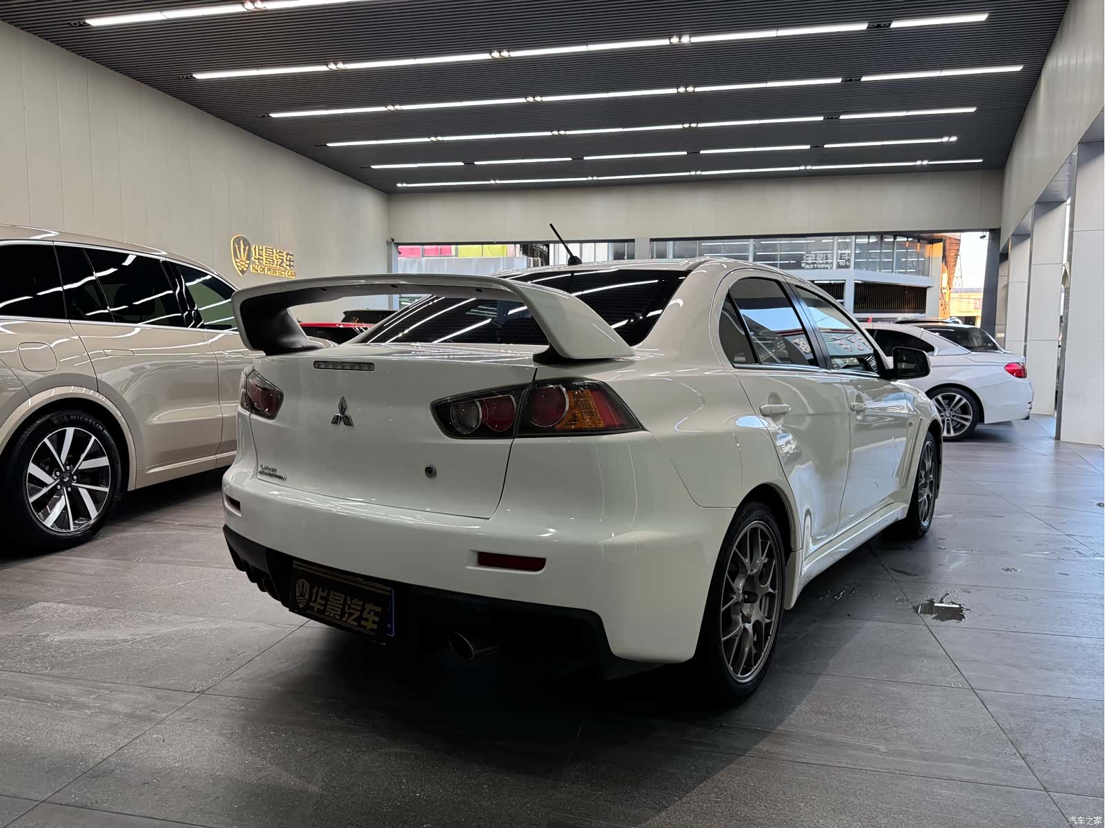 Mitsubishi LANCER, 2009 6