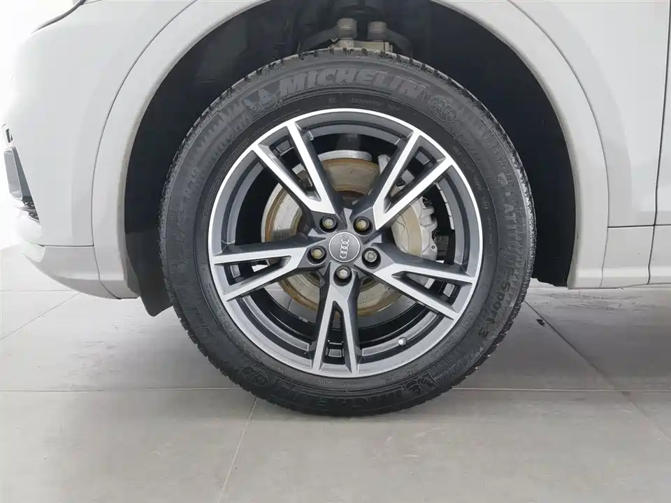 Audi Q5L Audi Q5L