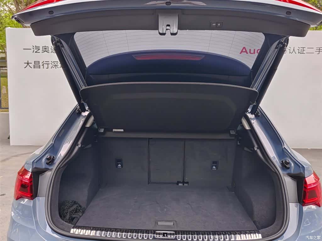 Audi Q3, 2022 19