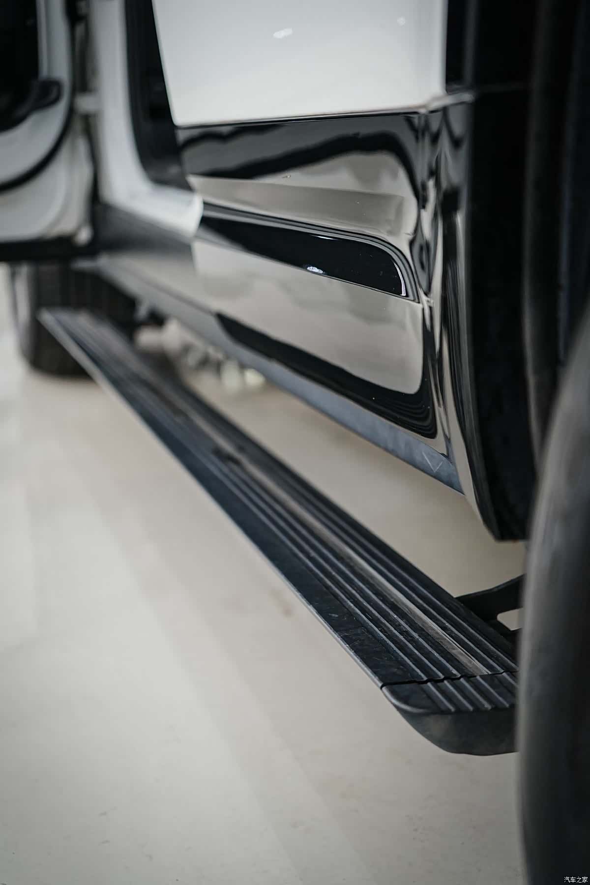 Land Rover Defender, 2024 15