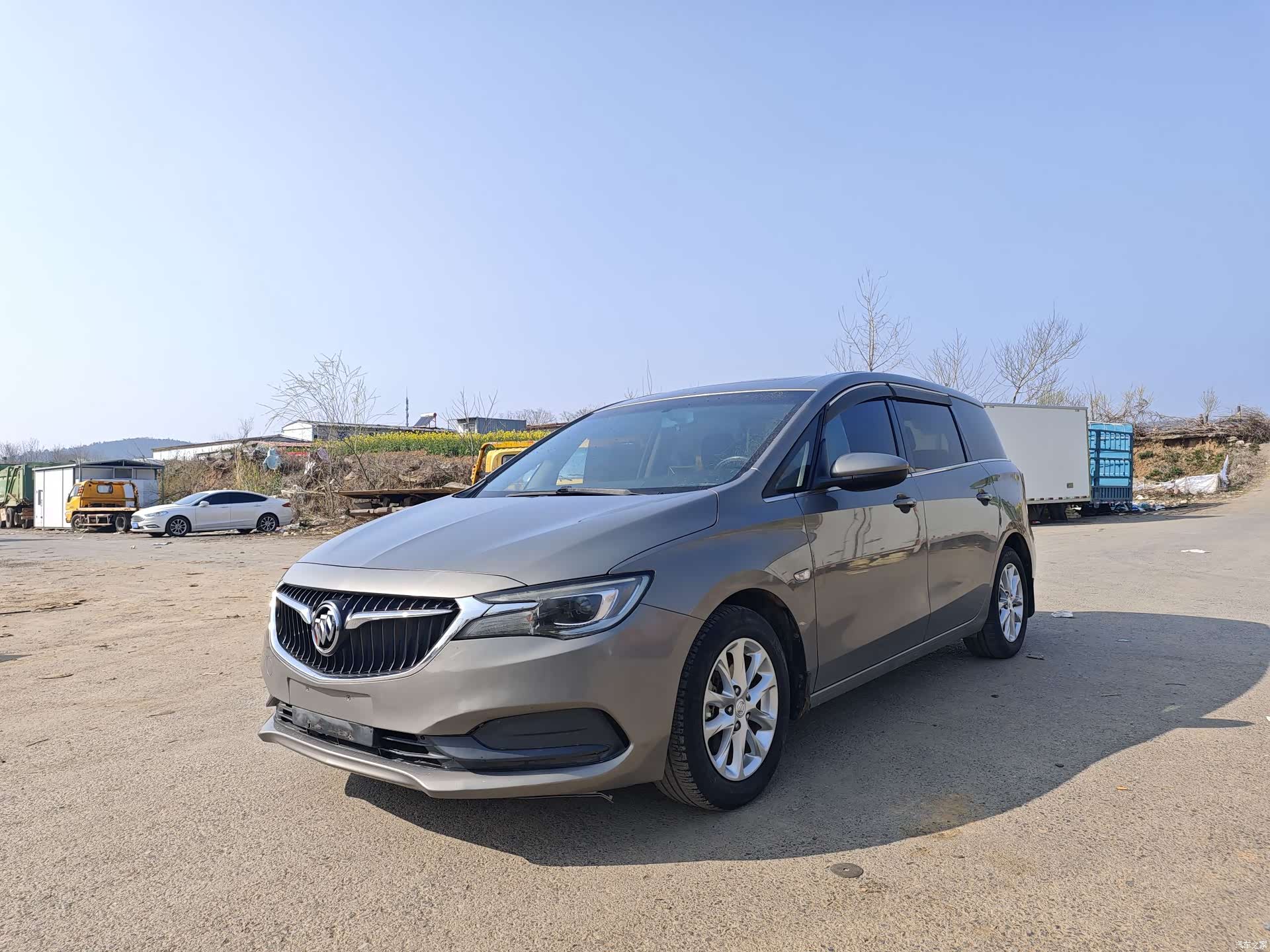 Buick GL6, 2017 1