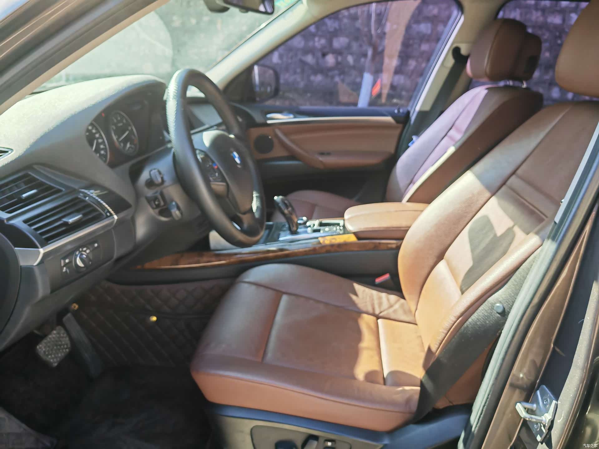 BMW X5, 2011 7