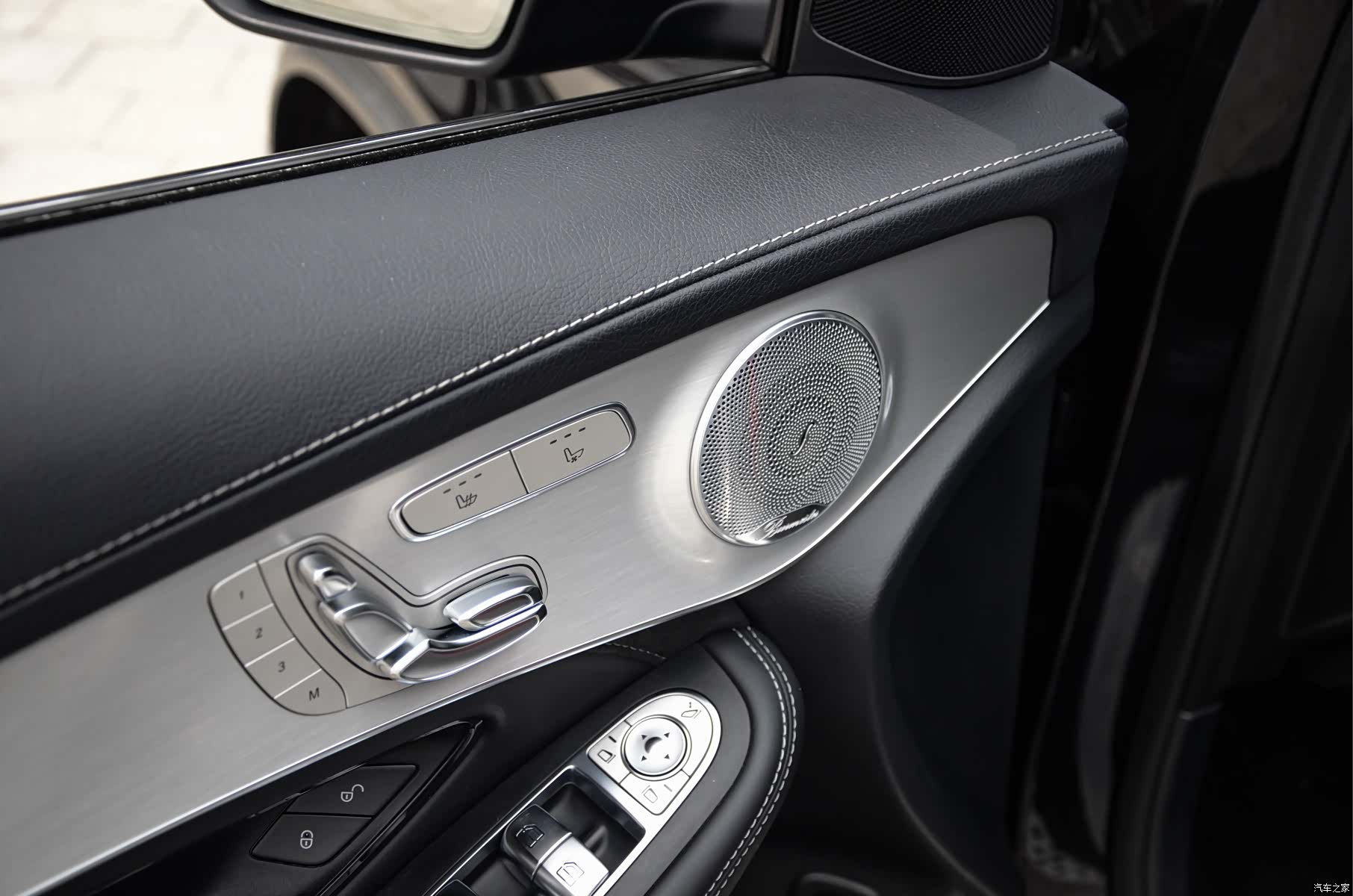 Mercedes-Benz GLC, 2019 28