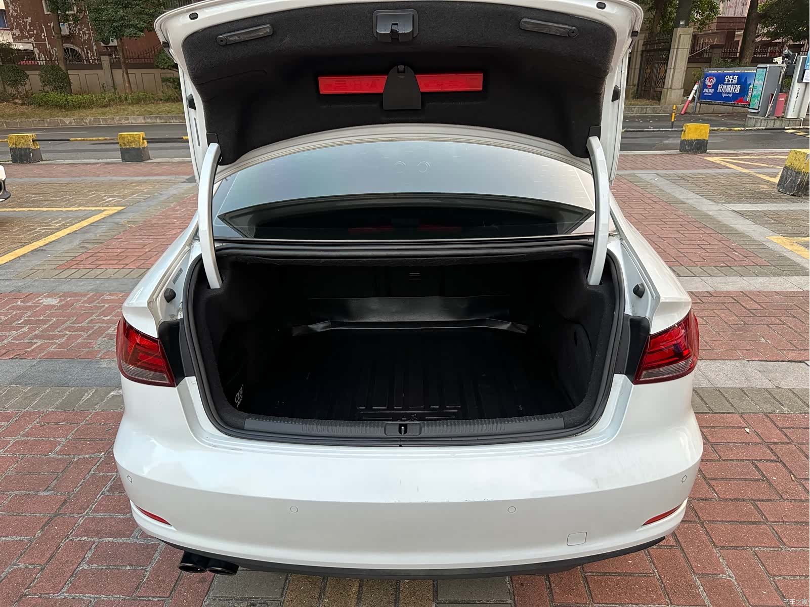 Audi A3, 2015 11