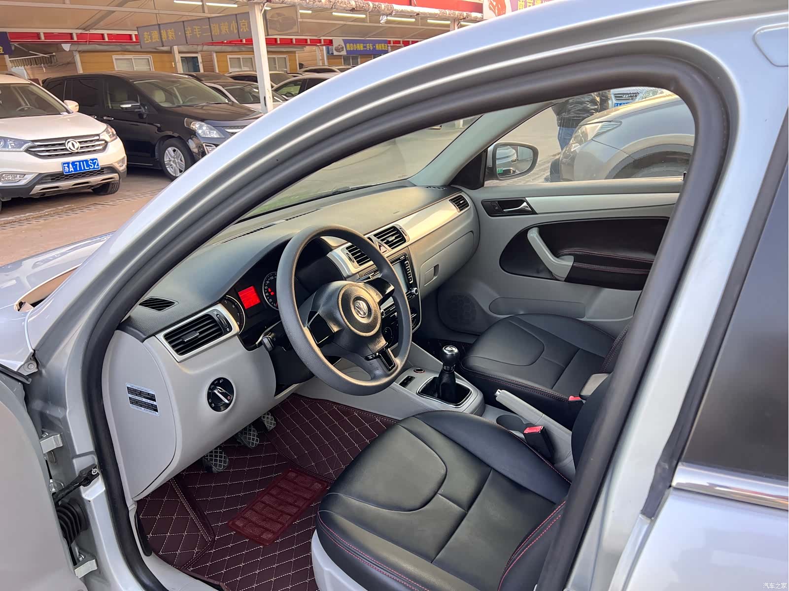 Volkswagen Bora, 2012 10