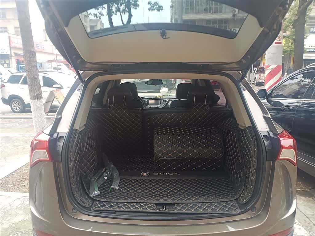 Buick Envision Plus, 2018 19