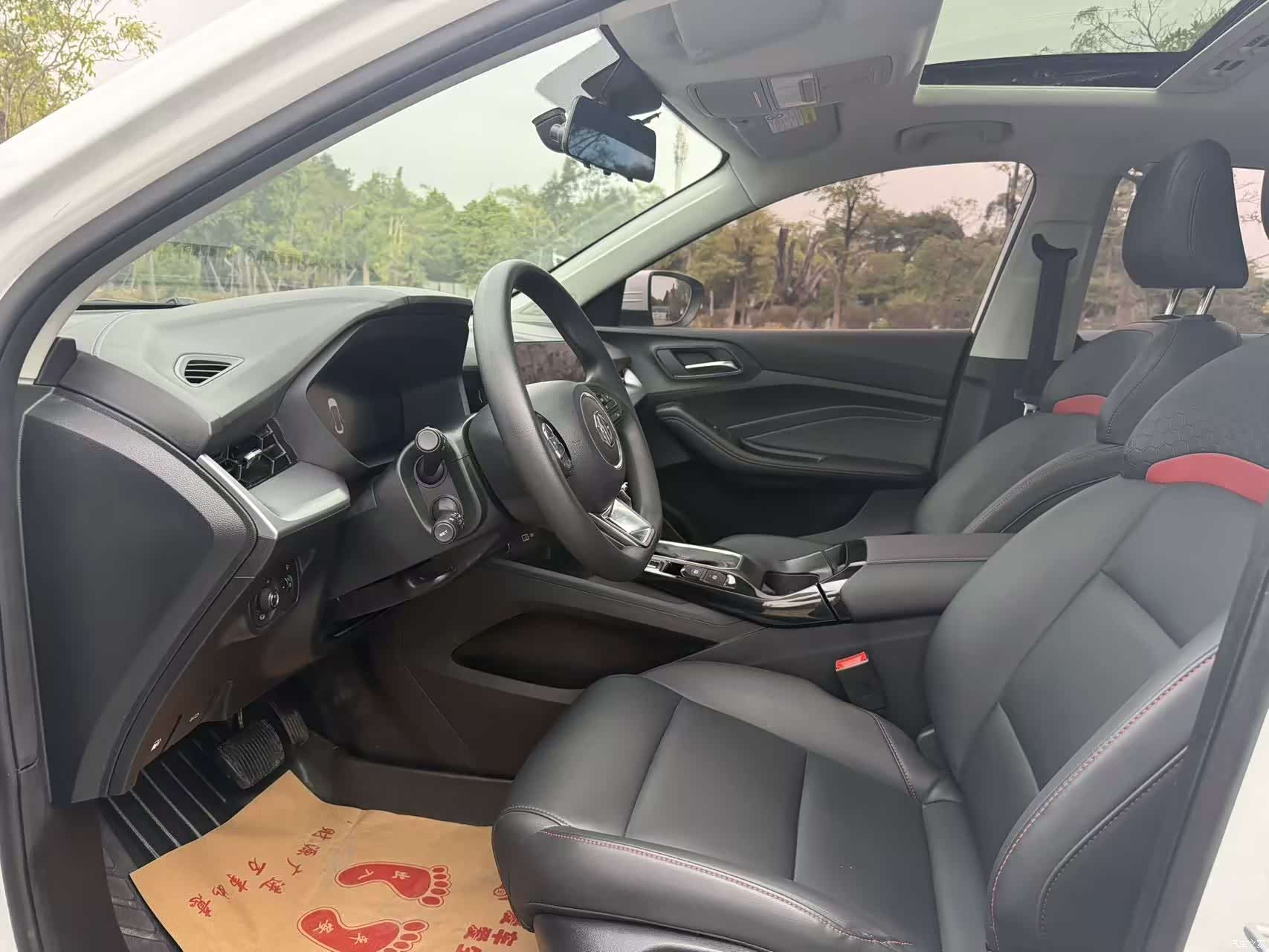 MG MG5, 2024 6