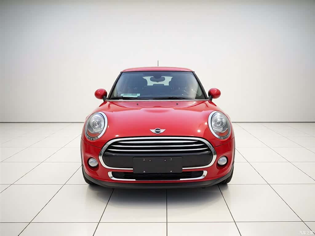Mini ONE, 2018 24