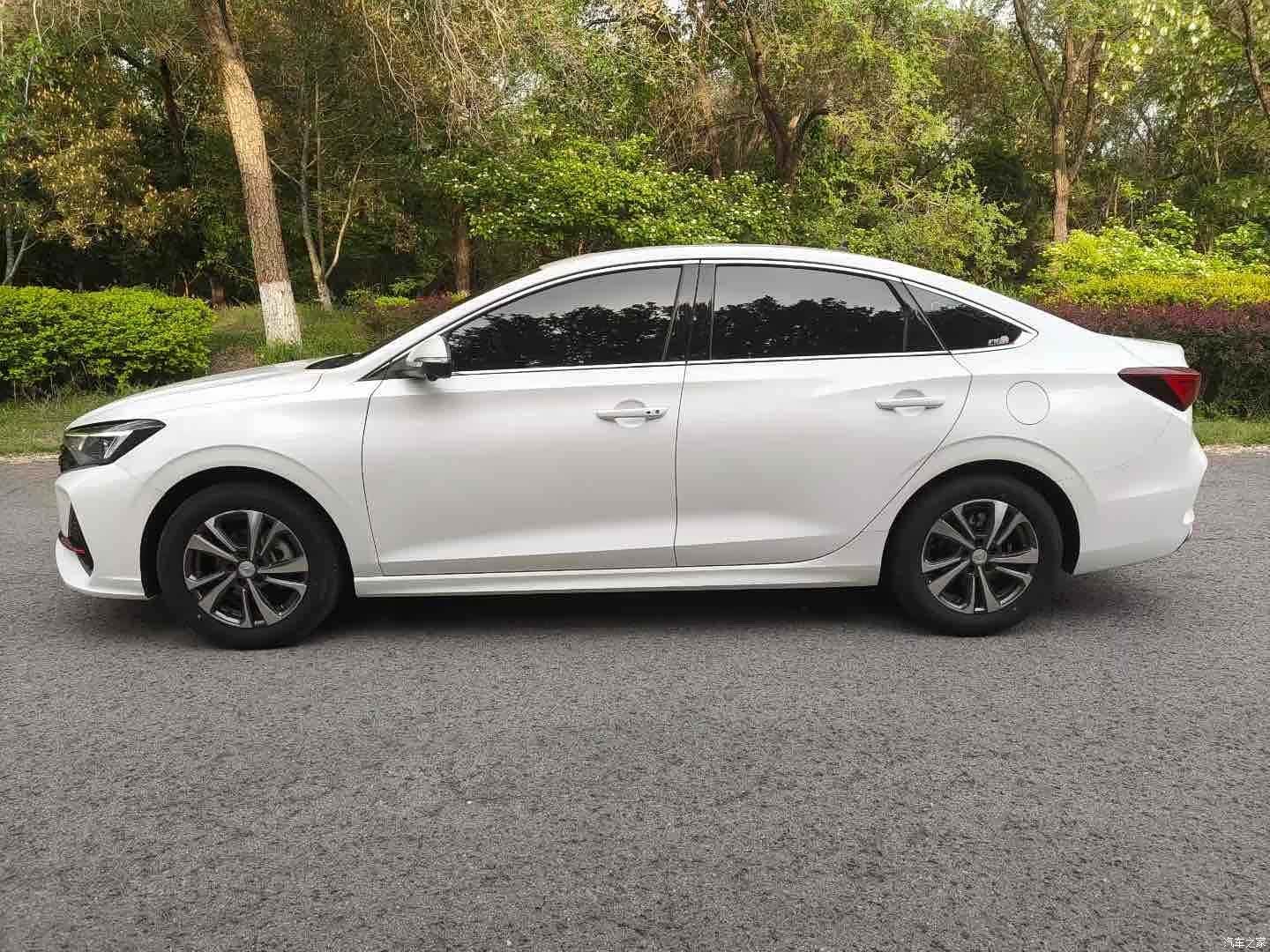 Changan Eado, 2023 все фото