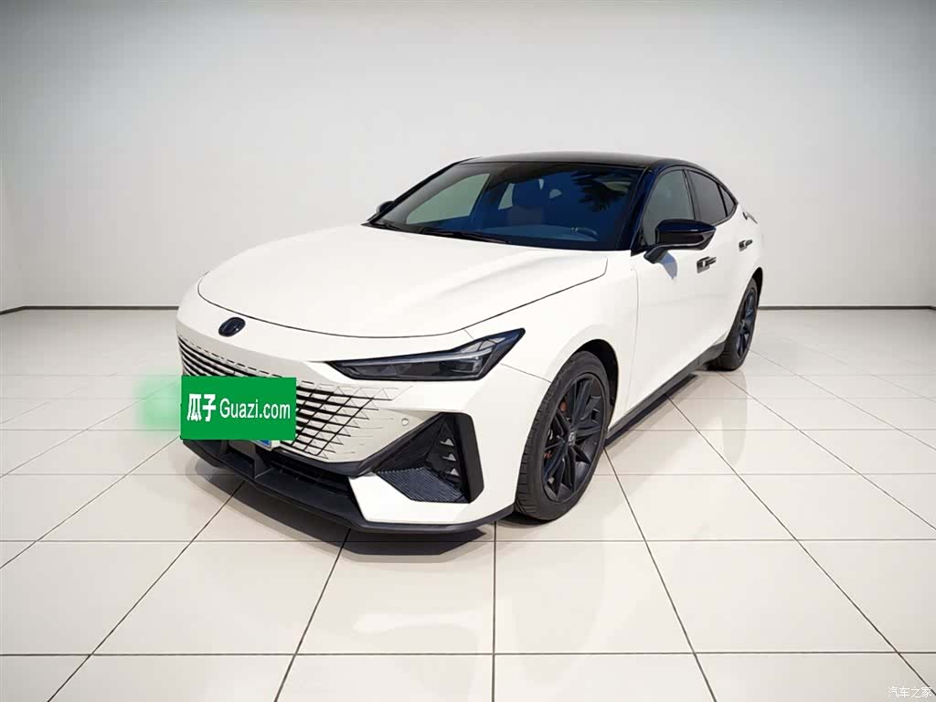 Changan UNI-V, 2023 1