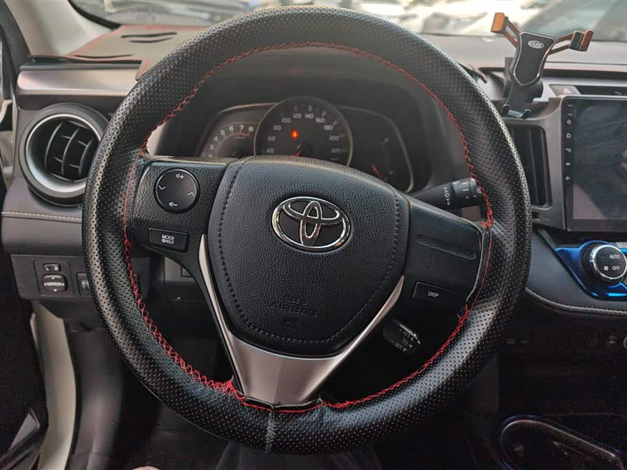 Toyota RAV4 Rongfang