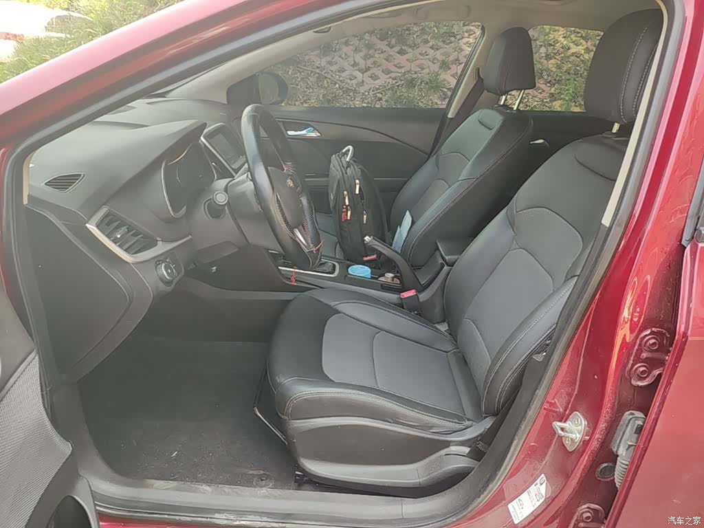 Chevrolet 320, 2019 15