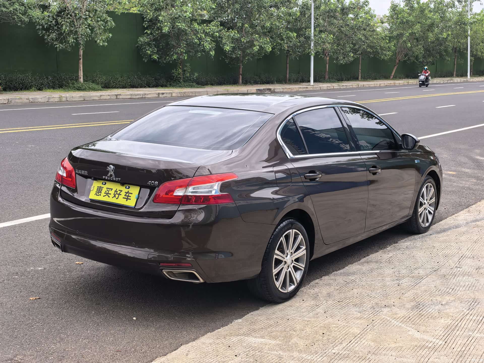 Peugeot 408, 2016 13