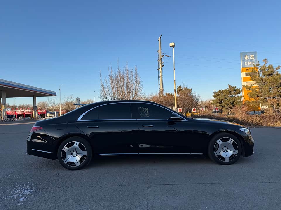 Mercedes-Benz S-class