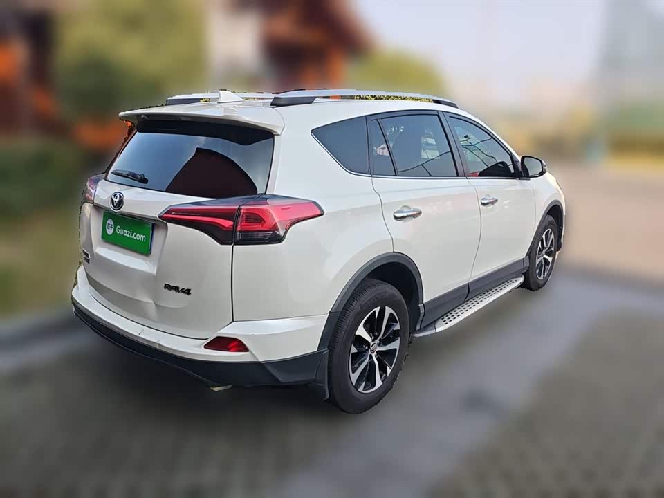 Toyota RAV4 Rongfang
