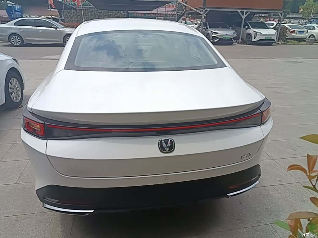 Changan Eado, 2025 6