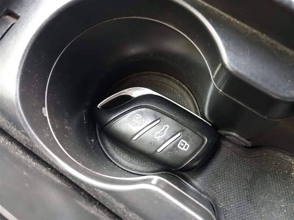 Roewe i6 MAX