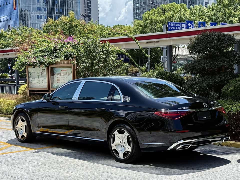 Mercedes-Benz Maybach S-class