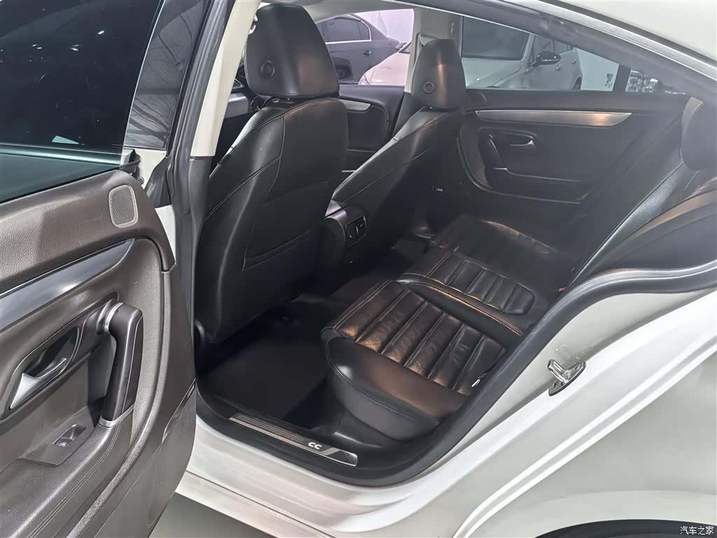 Volkswagen CC, 2016 9