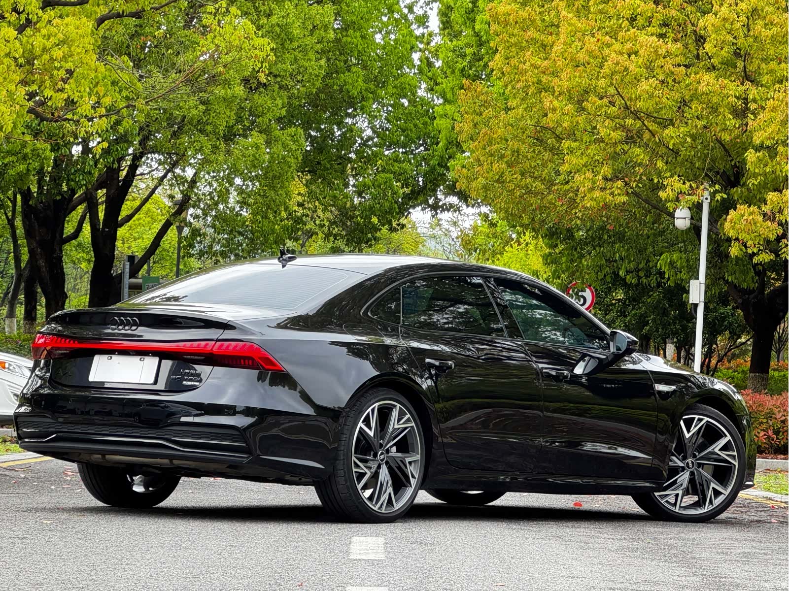 Audi A7L, 2023 3