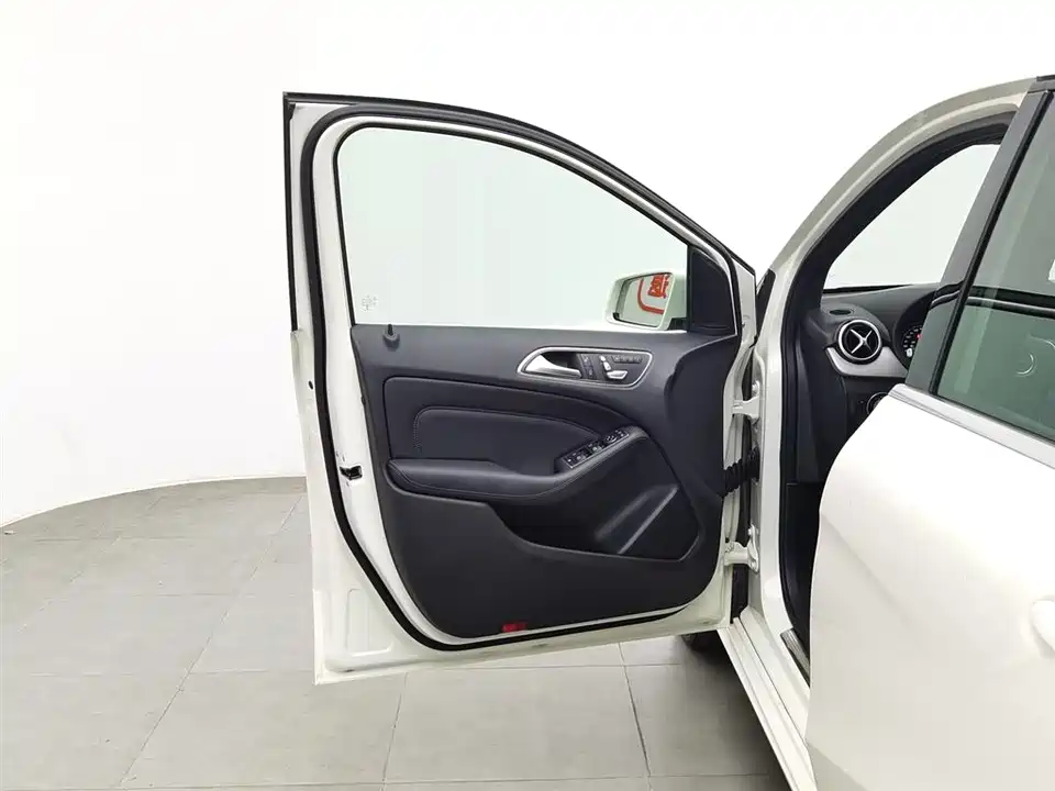 Mercedes-Benz Class B