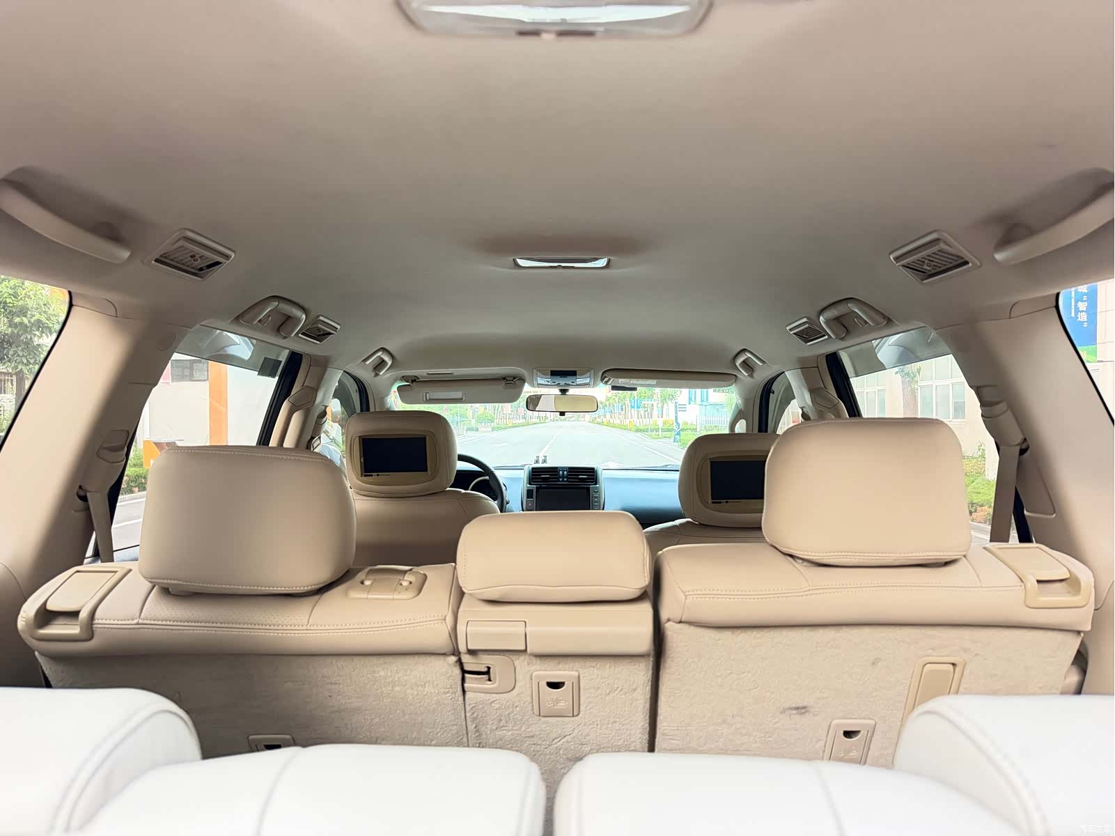 Toyota Prado, 2010 7