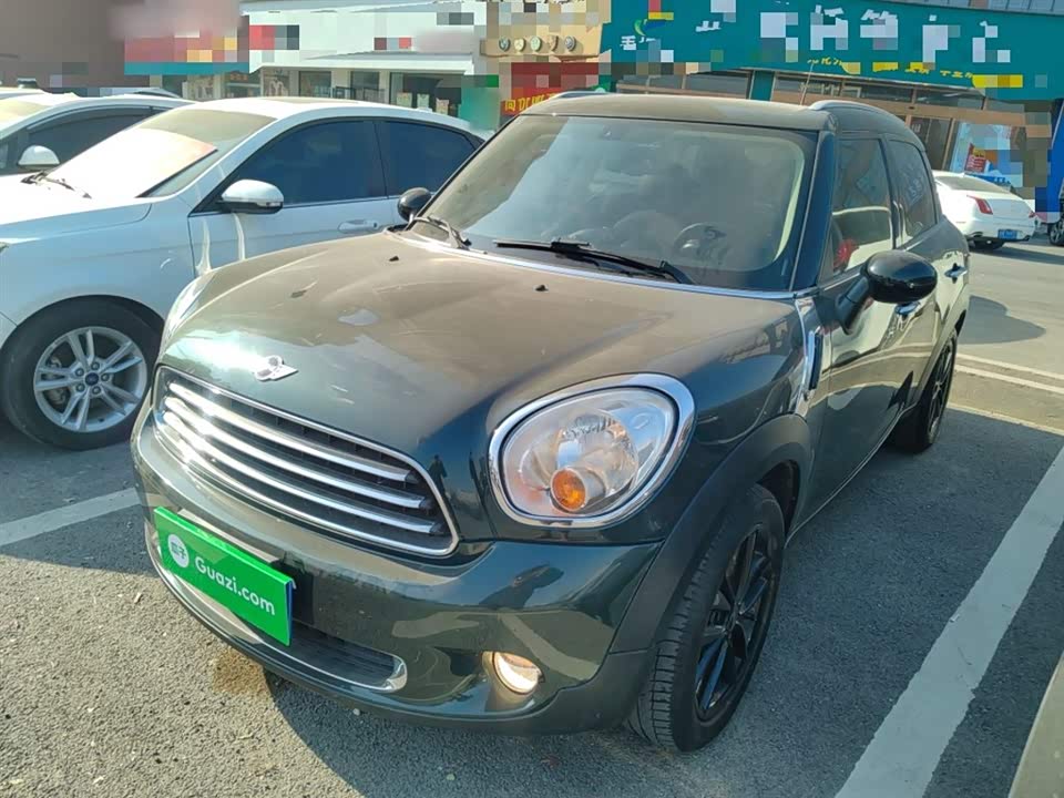MINI COUNTRYMAN