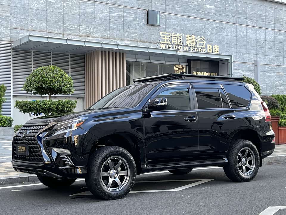 Lexus GX