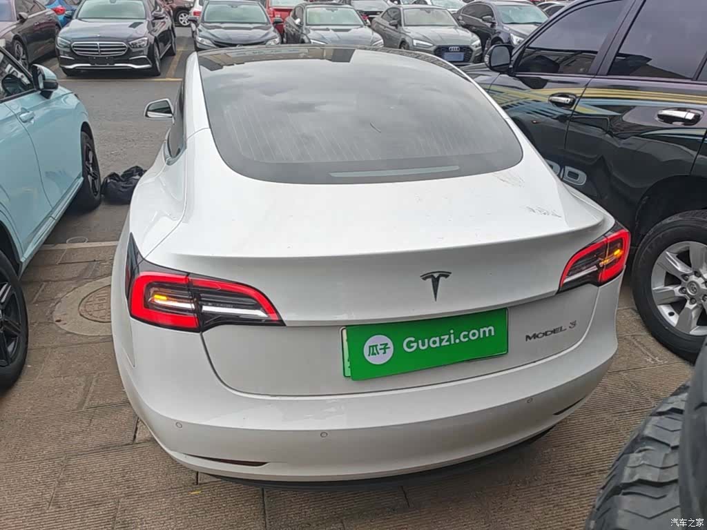 Tesla Model 3, 2020 6