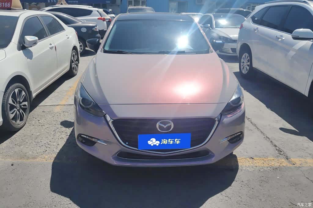 Mazda Mazda3, 2018 2
