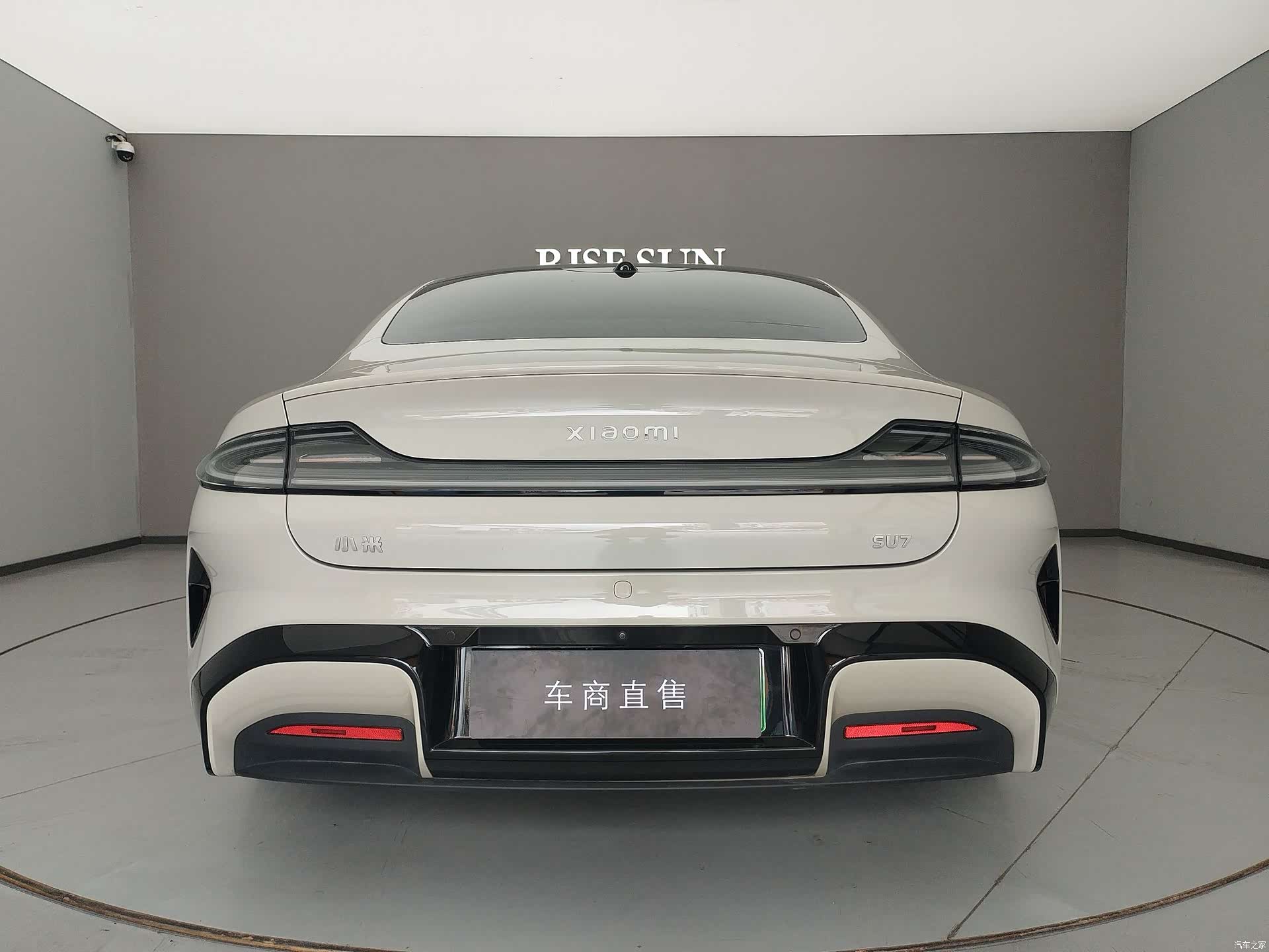 Xiaomi SU7, 2025 7