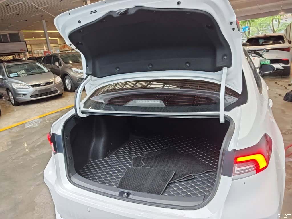 Toyota Corolla, 2024 19
