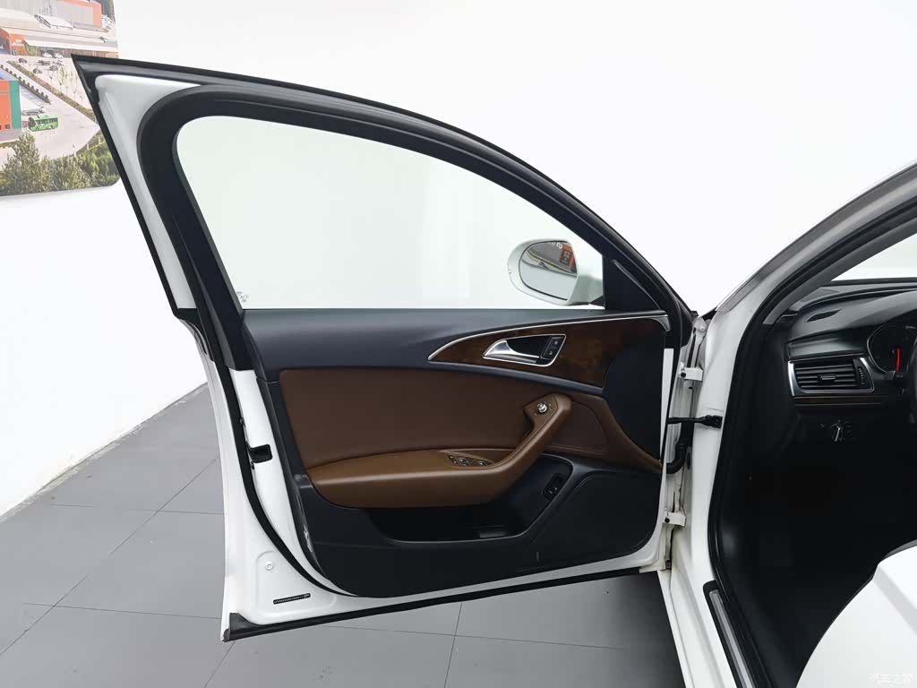 Audi A6L, 2014 8