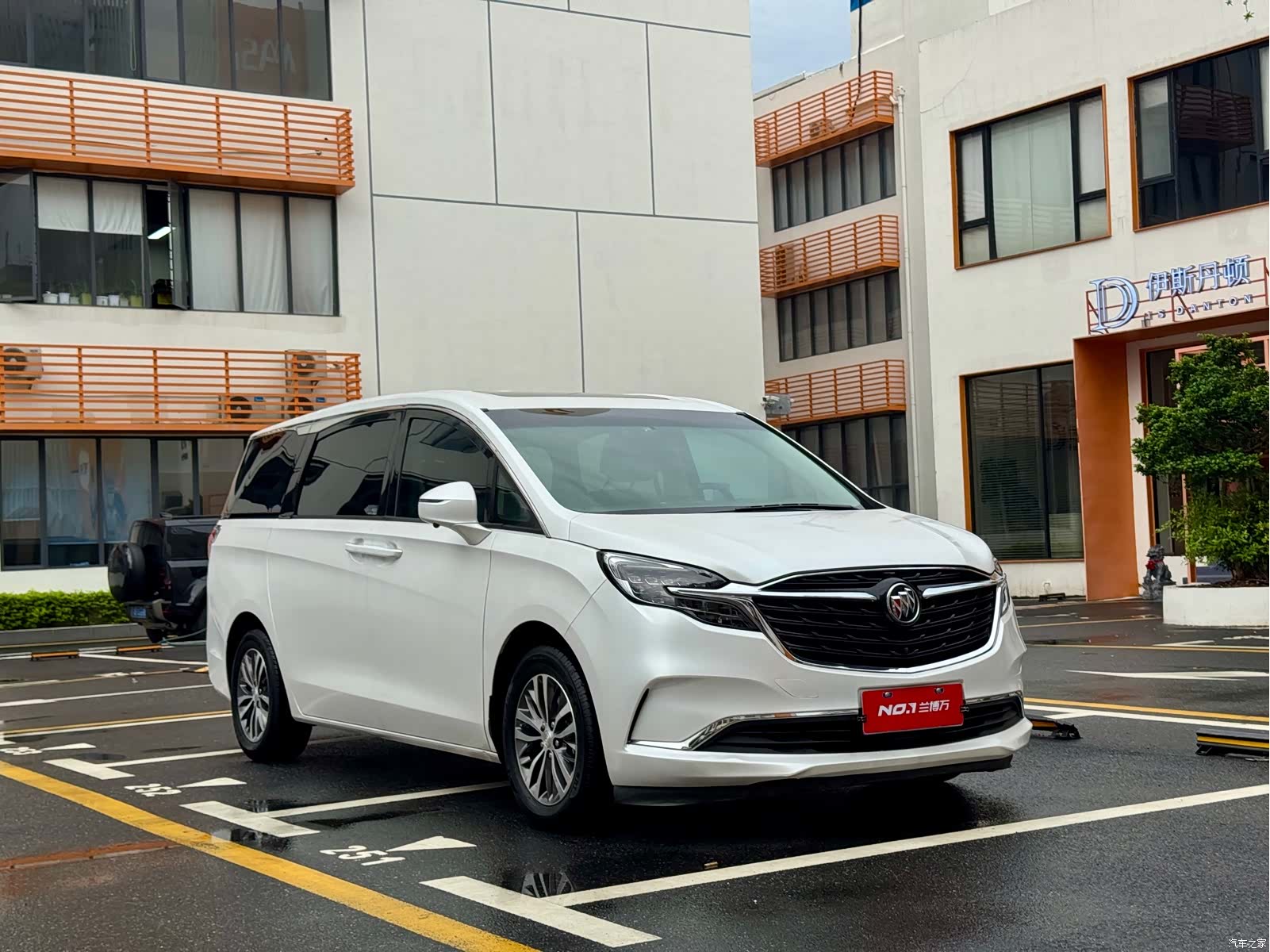 Buick GL8, 2021 2