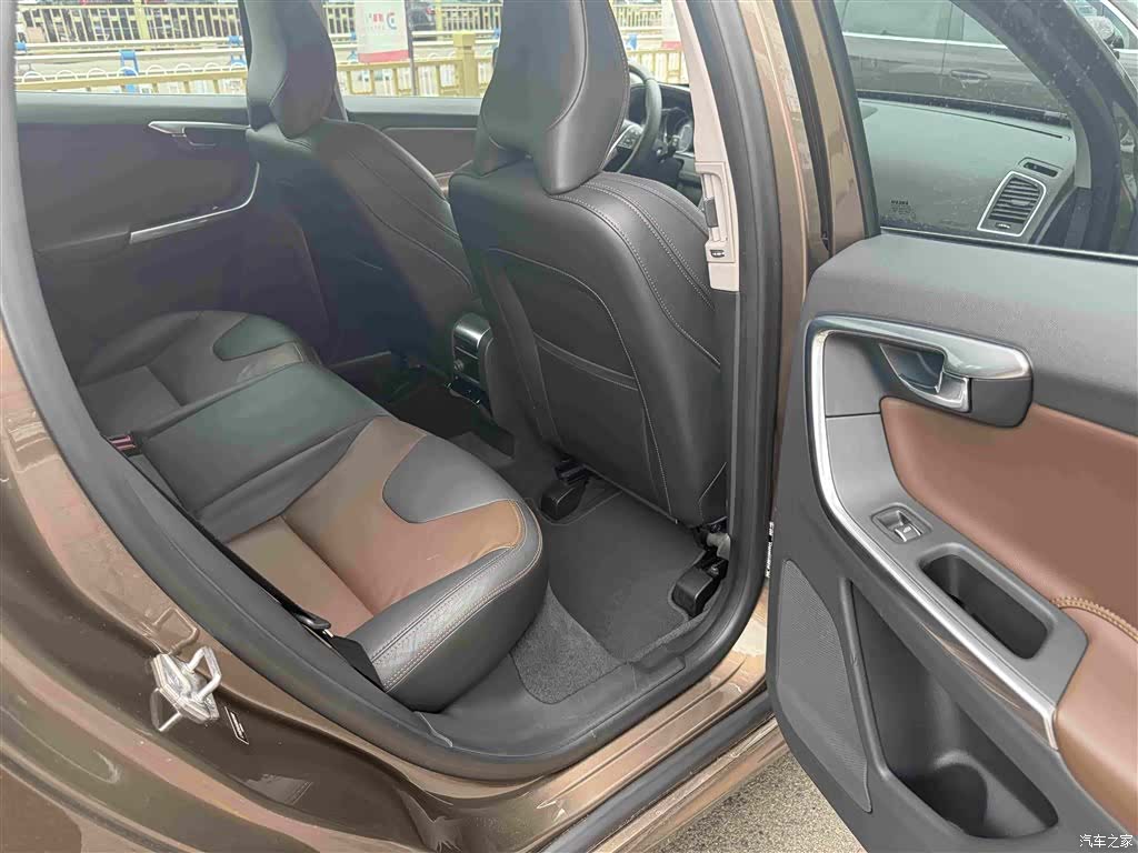 Volvo XC60, 2016 7