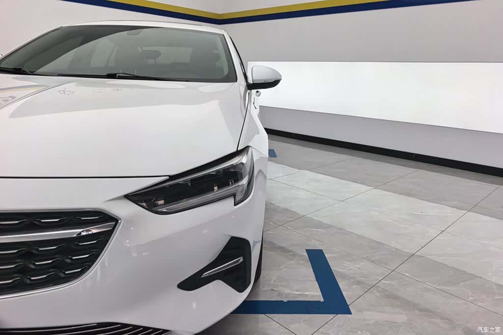 Buick Regal, 2021 все фото