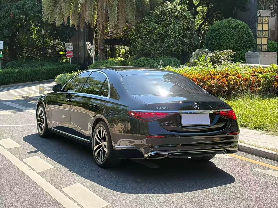 Mercedes-Benz S-class