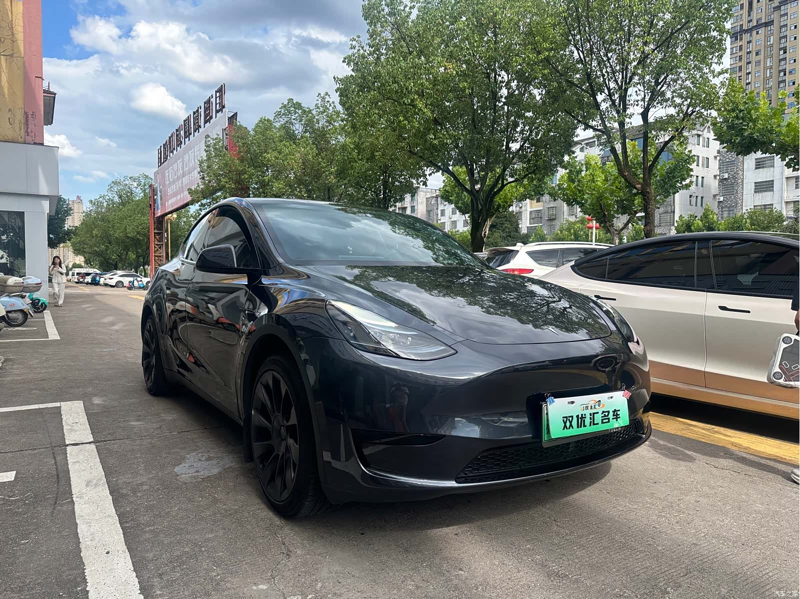 Tesla Model Y, 2024 3