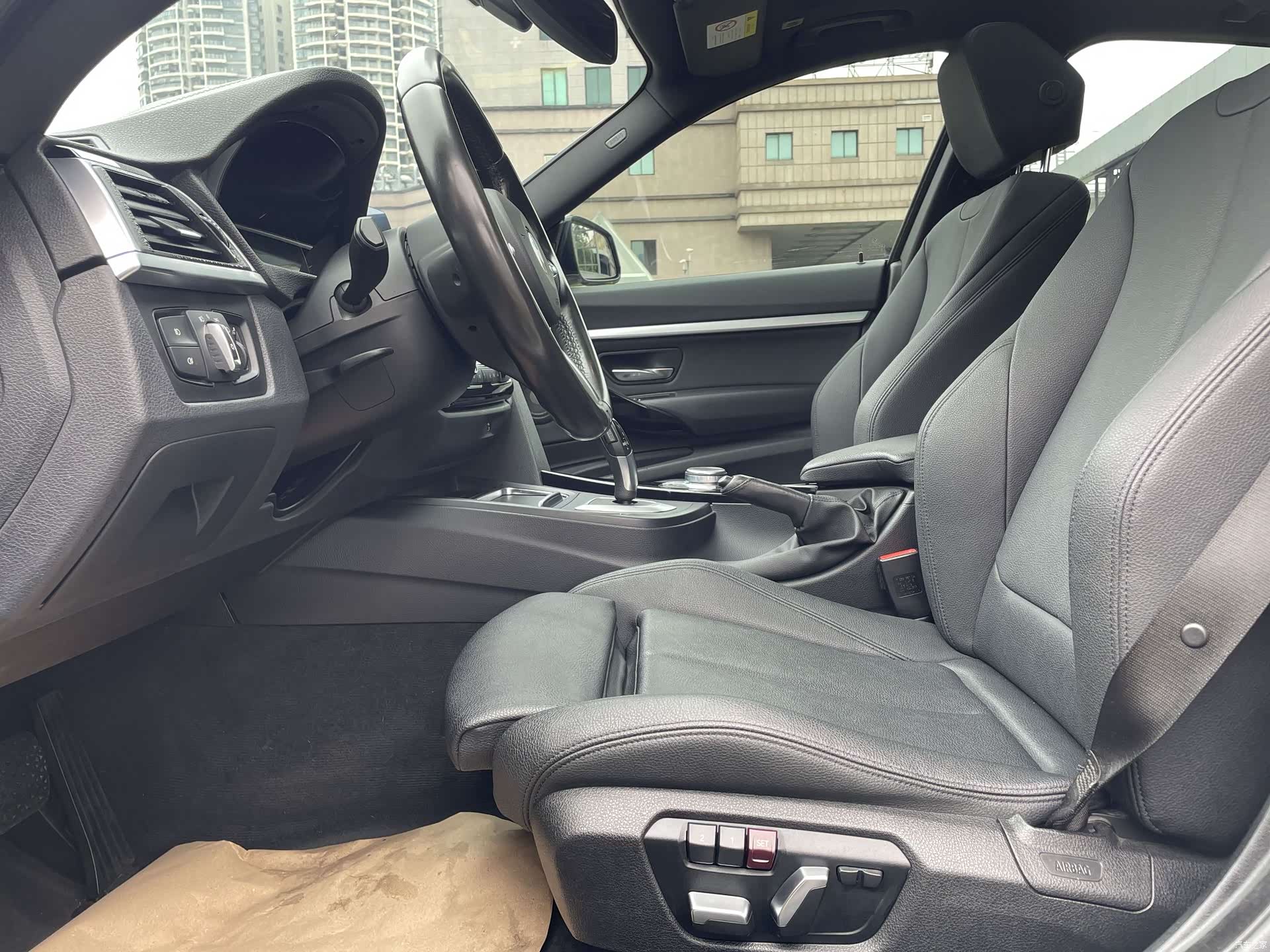 BMW 3 Series, 2020 все фото