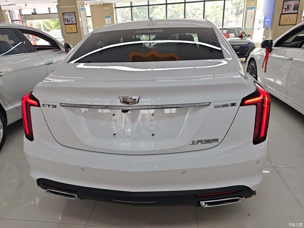 Cadillac CT5, 2023 6