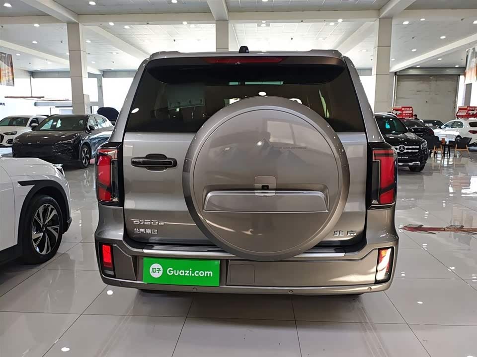 Beijing BJ60 Thunder