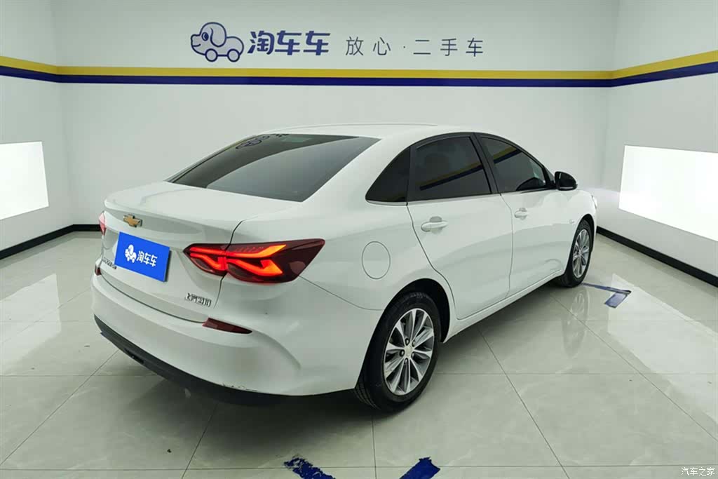 Chevrolet 320, 2022 3